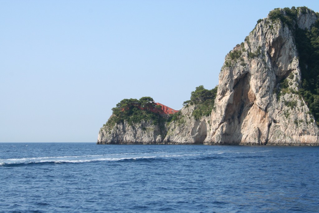 Capri 1